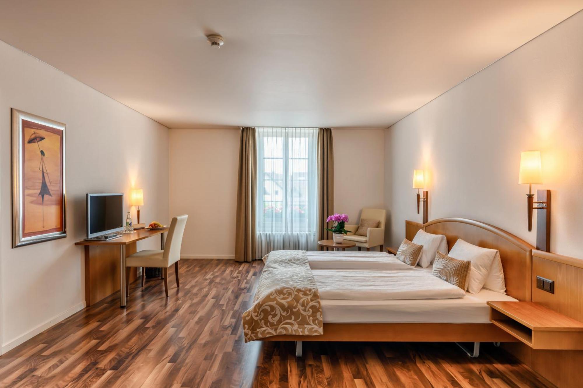 Hotel Landgasthof Schoenbuehl Eksteriør billede