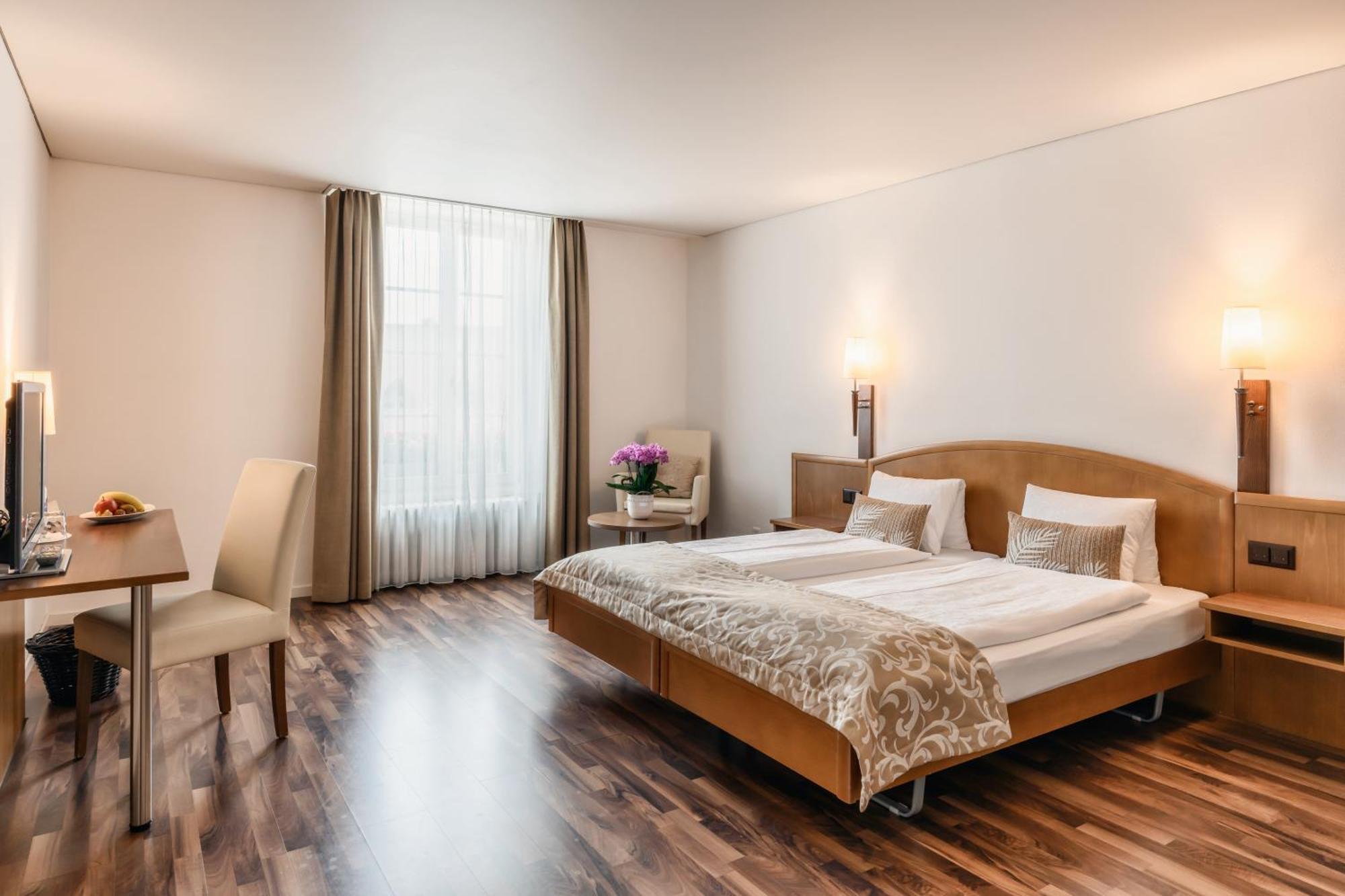 Hotel Landgasthof Schoenbuehl Eksteriør billede